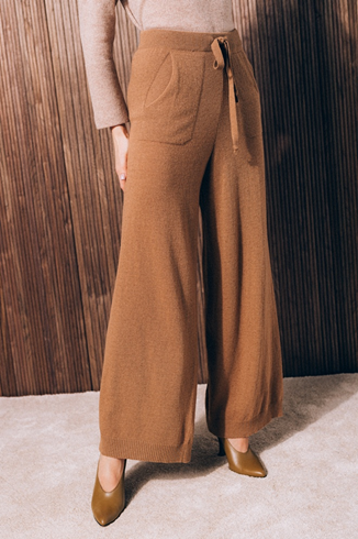 Ženske pletene pantalone